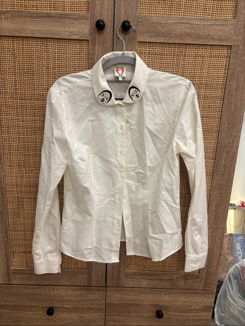 Shrimps Cream Button-Down Shirt with Embroidered Collar Patches
